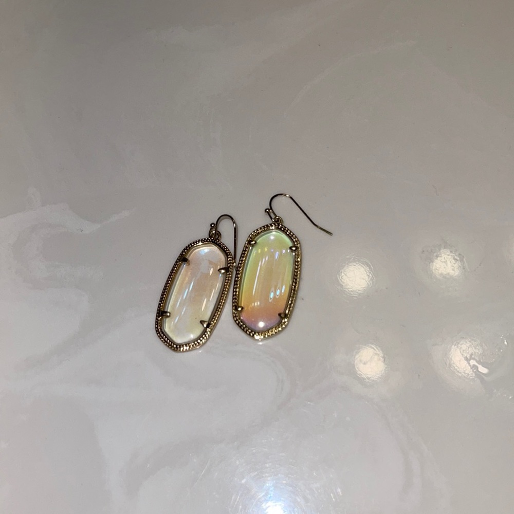 kendra scott danielle earrings